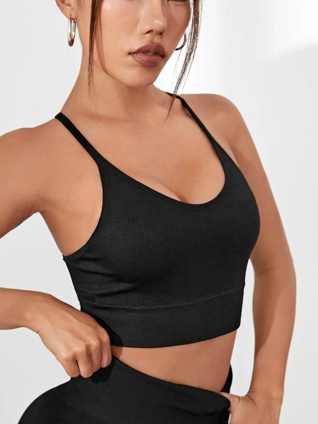 Women'S Solid Criss Cross Backless Sports Bras, Fall Back-To-School Clothing, Gym Clothing, Breathable High Elasticity Padded Wireless Sports Bra for Yoga Gym Workout Running Tennis Pickleball, Sports Bra for Women Top, Sports Bra, Activewear