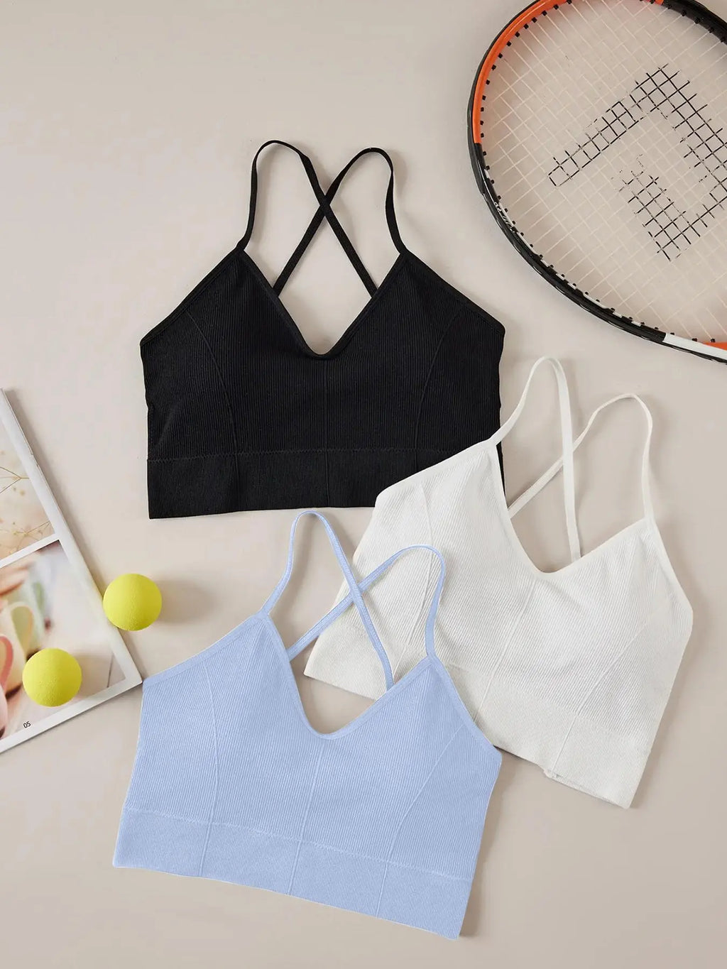 Women'S Solid Criss Cross Backless Sports Bras, Fall Back-To-School Clothing, Gym Clothing, Breathable High Elasticity Padded Wireless Sports Bra for Yoga Gym Workout Running Tennis Pickleball, Sports Bra for Women Top, Sports Bra, Activewear