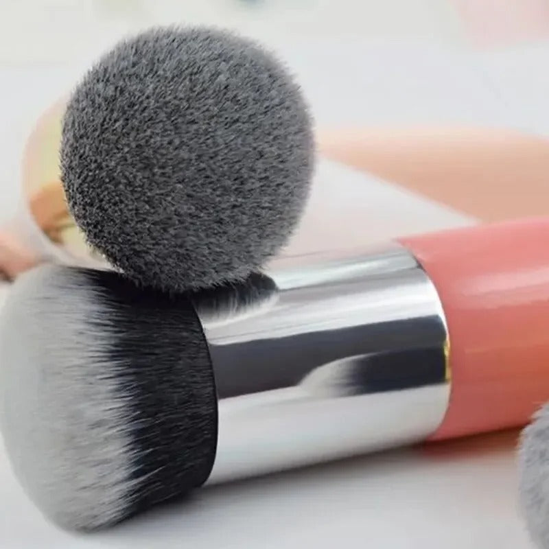 AirTouch Foundation Brush